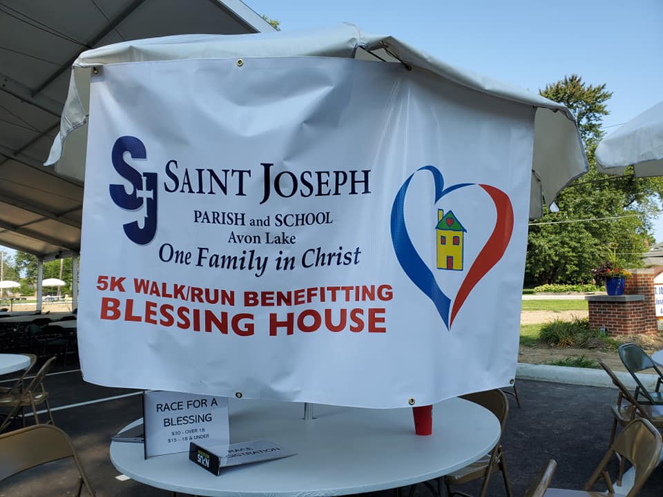 BlessingHouseOH's tweet photo. Thank you Avon Lake St. Joseph for the $5,000 donation from your first 5K run.  We appreciate you!
#Grateful #LorainCountyPartners https://t.co/exwUZv2F2r