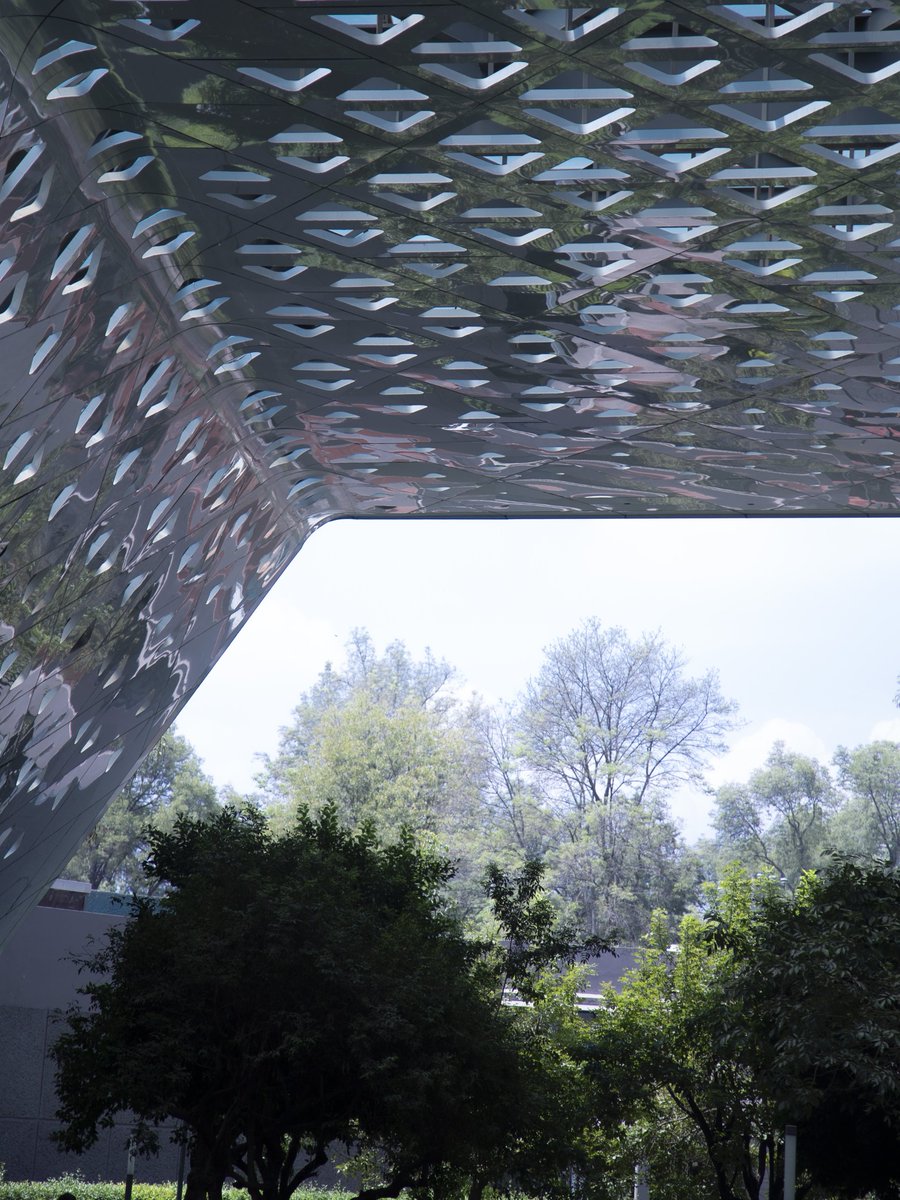 pyctacolors's tweet photo. La cineteca 
📽️💚🇲🇽

📸 @pyctalali

#cinema #achitecture #photography #picoftheday https://t.co/hlqrAckGLt