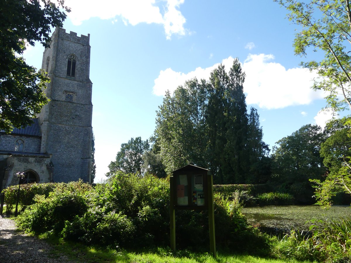 NatinSacrdPlcs's tweet photo. St Andrew's, Wood Dalling providing a gorgeous venue for artists from Norfolk Open Studios @NorfolkStudios at the moment. We've bought the church new display boards so they can host more events like this. #artinchurches #supportingchurches @DioceseNorwich @nnfest @HeritageFundM_E https://t.co/v54G4Wjkmd