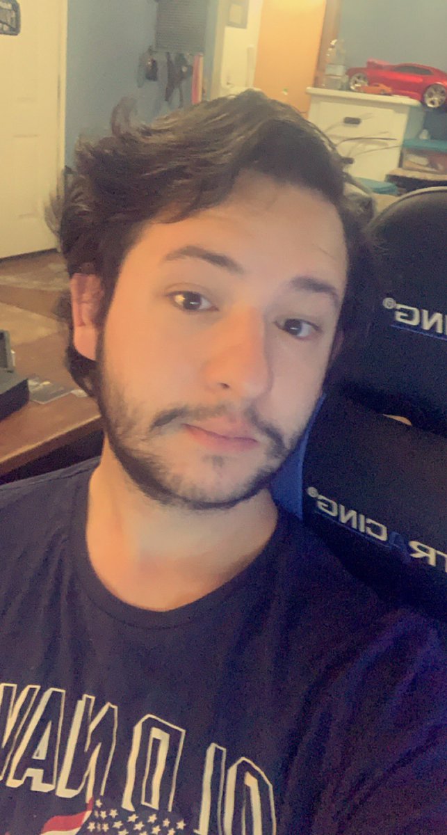 ColdBox_Gaming's tweet photo. For anyone that struggles with loosing weight and needs a sign to start something I want you to know it is possible. I started my weight loss journey 01/01/2021 at 256.8lbs and I’m at 179.6 as of this post. All I did was walk and changed what I ate. #youcandoit #life #change https://t.co/HC4iHyfinC