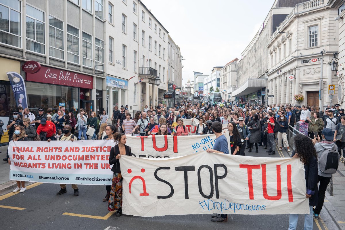 TWT_NOW's tweet photo. Yesterday, the Stop TUI campaign, in partnership with TWT held a rally outside the TUI store in Brighton, attended by 400+ local community members, activists & TWT attendees.
#TUIdropdeportations https://t.co/TDaIHjL4Yc