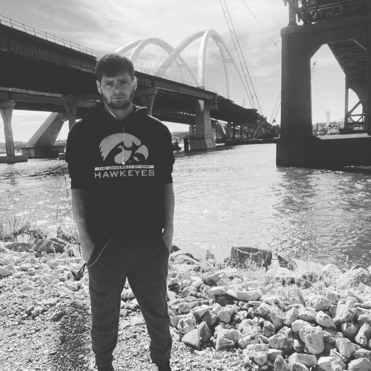 AaronLeeMatesi3's tweet photo. https://t.co/k6Ve7n8S6m
