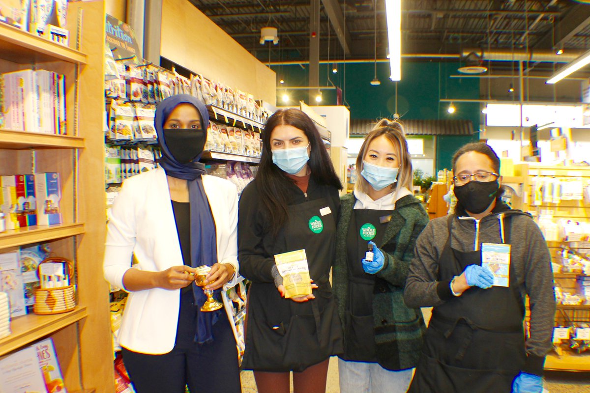 HajiraWarsame's tweet photo. It was an absolute pleasure sharing #BEEYO story with the wonderful team at Whole Foods Market. #Canada https://t.co/OYNLvQeo2k
