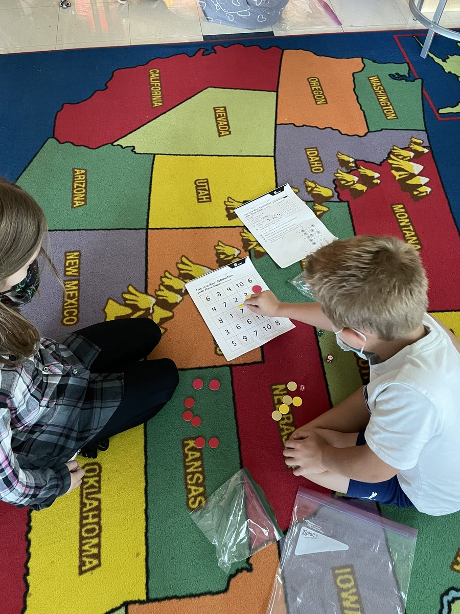 MrsSchellJTPS's tweet photo. ➕/➖All in a day’s math lesson! Adding and subtracting within 20, sequencing numbers to 💯 , AND a new game called Five-in-a-Row: Subtraction with Three Cubes! #Mindsonmath #Mathrocks @Inv3_Math https://t.co/vaH5Dnxdym