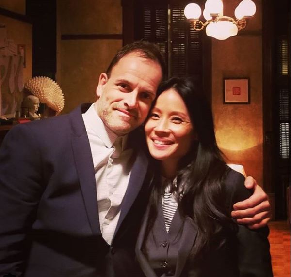 LiunaticFringe's tweet photo. More pics of #LucyLiu and #JonnyLeeMiller in celebration of #Elementary's anniversary? Don't mind if we do! #JoanLock #ReunionPls https://t.co/AHvx5IFo2f