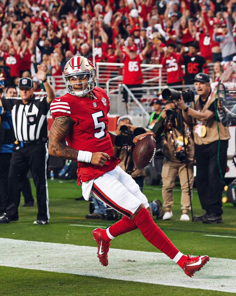 Burner_Sowards's tweet photo. This is really one of the coldest 49ers photos I’ve seen in a very long time https://t.co/aj5kUYiAEP