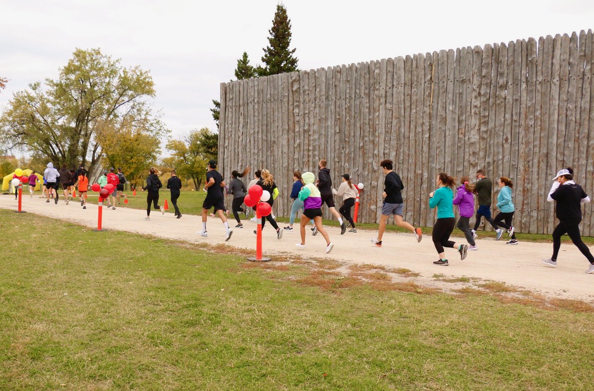 AntiRacismSport's tweet photo. On September 25, 2021, the Anti-Racism in Sport Campaign was honoured to support @_MASRC with their 5km run to raise funds for their Indigenous women and girls running program. The event had over 180 runners registered and more than $7,700 was raised for the running program. https://t.co/2McgzEwKkg