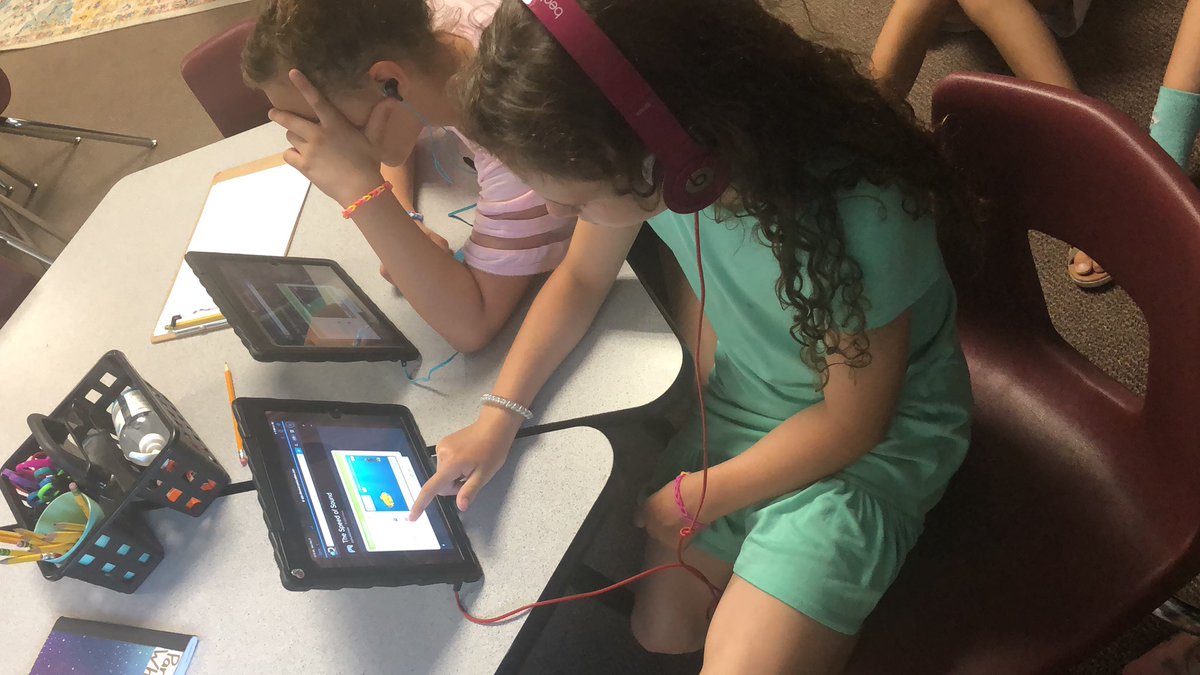 afulton345's tweet photo. Before learning about the speed of sound and how it travels in different mediums, our @GowanGators timed themselves running 50 meters so we had a point of comparison before diving into a @DiscoveryEd interactive activity. #gatorsareamazing #handsonlearning #stem #edtech https://t.co/BGRzjZmXZS