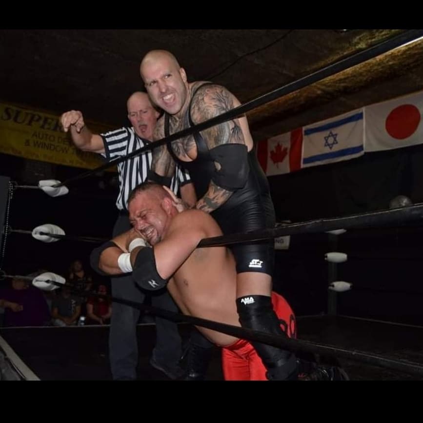DNAProwrestler's tweet photo. @we_are_supreme vs TJ Kemp 9/25/21 #professionalwrestling #independentprowrestling #hardwork #DNA #prowrestling https://t.co/G9FUVOiZM4