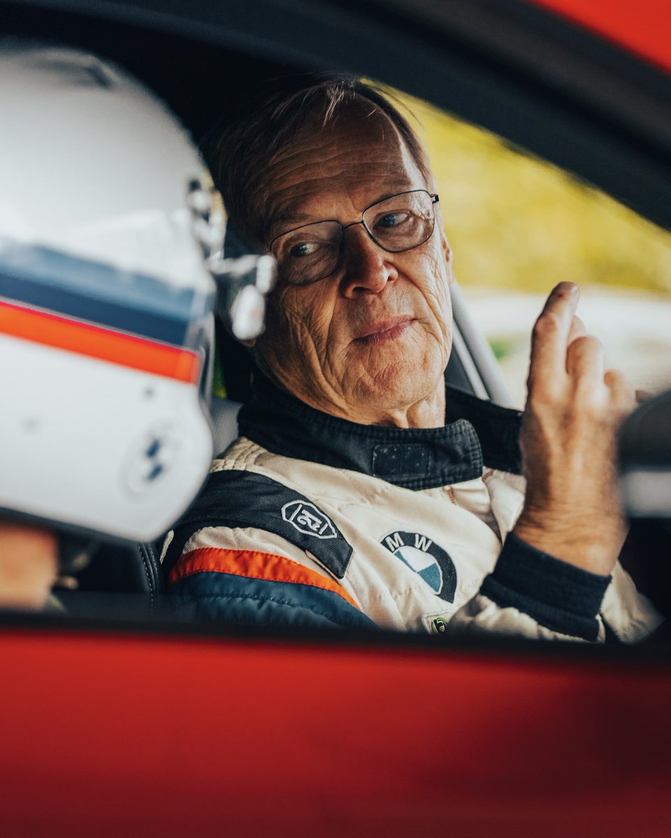 driving_evo's tweet photo. L’aventure BMW PASSION TOUR continue 🏁

En ce mois de septembre, nos équipes étaient présentes sur le Circuit du Laquais et celui de La Ferte Gaucher.
#bmw #circuit #laquais #lafertegaucher #passiontour https://t.co/7PBEFSIUR3