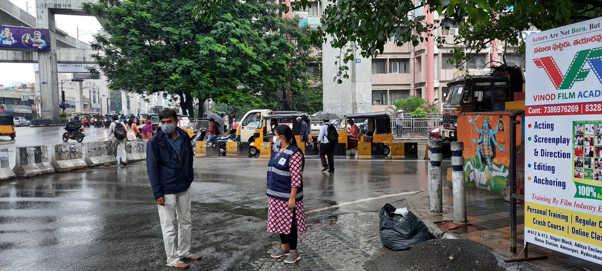 hmwssbmgrsrngr's tweet image. Sir, as per the instructions of GM sir, inspected the water logging points at boudha nagar and maitrivanam, under S.R.Nagar section, SD-III, O&amp;amp;M Div-VI. @HMWSSBOnline @hmwssbgmom6 @Hmwssbdgmsomgud