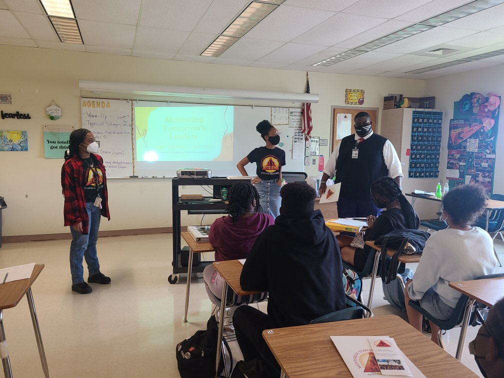 MTLBCPS1's tweet photo. MTL President Jaleyna engaging the prospective members during one of their interest meetings. Kudos to MTL Coordinator Oneal for inviting Mr. Burgess @ABurgessEdu to speak to the Impact of MTL Programming. @drosgood @FlanaganHS https://t.co/r5zFmxoj3T