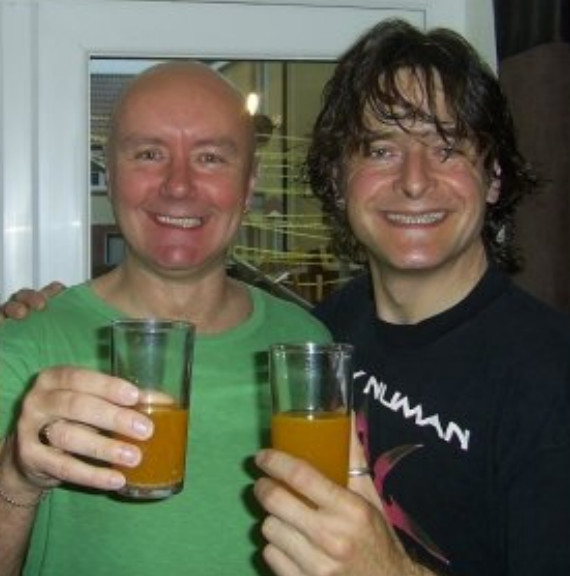 TheJoeMcKinney's tweet photo. Happy Birthday, Yung Fella ๐
Keep On Keepin' OM ๐
#CheekyChaps
#GoodArrows
Check out #Nuts here - https://t.co/YdReCU4c5y
@IrvineWelsh https://t.co/W8dkqxZ71r