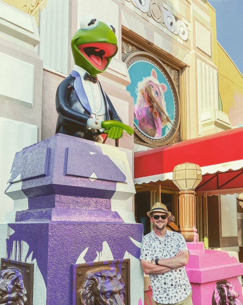TheGeeksCorner's tweet photo. It’s almost time for the geeks to go back to Florida! What is your favorite park at Walt Disney World?
•
•
•
•
•
#geekscorner #waltdisneyworld #muppets #mrdaps #disney #travel #florida #disneygeek #disneygeeks #geek #geeks https://t.co/pzwrW9dJUL https://t.co/Z1lW3PDdIS
