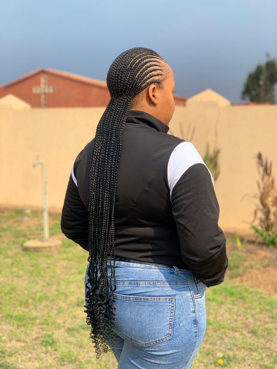 Nonku_NMtshali's tweet photo. Hey ladies if you would like to get your hair braided around Newcastle you can hit me up via Dm🤍🙏🏽💇🏽‍♀️ https://t.co/ezQOQ6gpqm