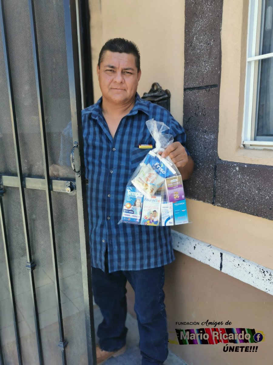 #AmigosDeMarioRicardo #Fundación El día sábado 25 de septiembre estuvimos con nuestros amigos la familia Hernández Martínez en la colonia Manantiales de mi bello #RamosArizpe haciendo entrega de medicamentos que nos habían gestionado días atrás. 
#LaEsperanzaDelCambio #Únete