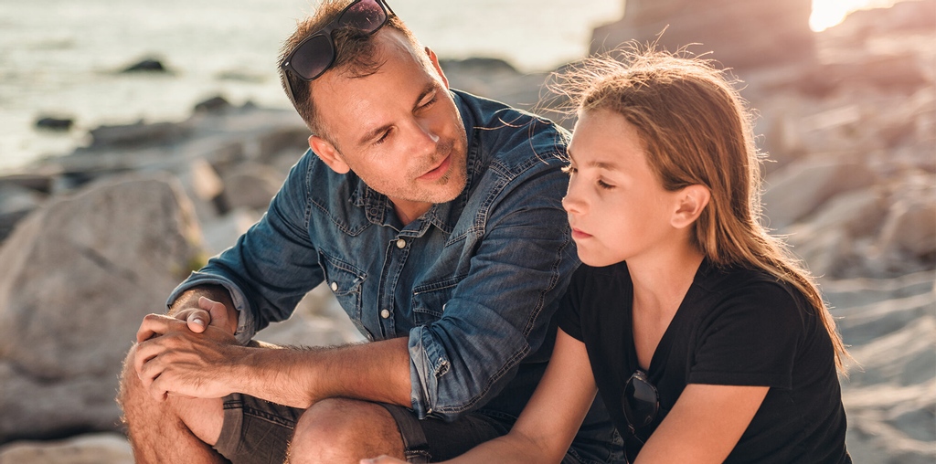 In the past year, there has been an increase in anxiety, and mental health in our children. Michele Sarna shares important tips to help identify and address concerns in our latest issue.

deserthealthnews.com/story/anxiety-…

#anxiety #mentalhealth #anxietyinchildren