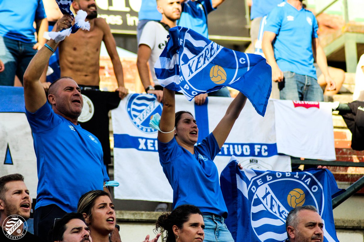 👥💙 En cualquier categoría. En cualquier ciudad. En cualquier campo.

🤩 El 𝐱𝐞𝐫𝐞𝐜𝐢𝐬𝐦𝐨 siempre está ahí.

#ElQueIlusiona | #SomosUno