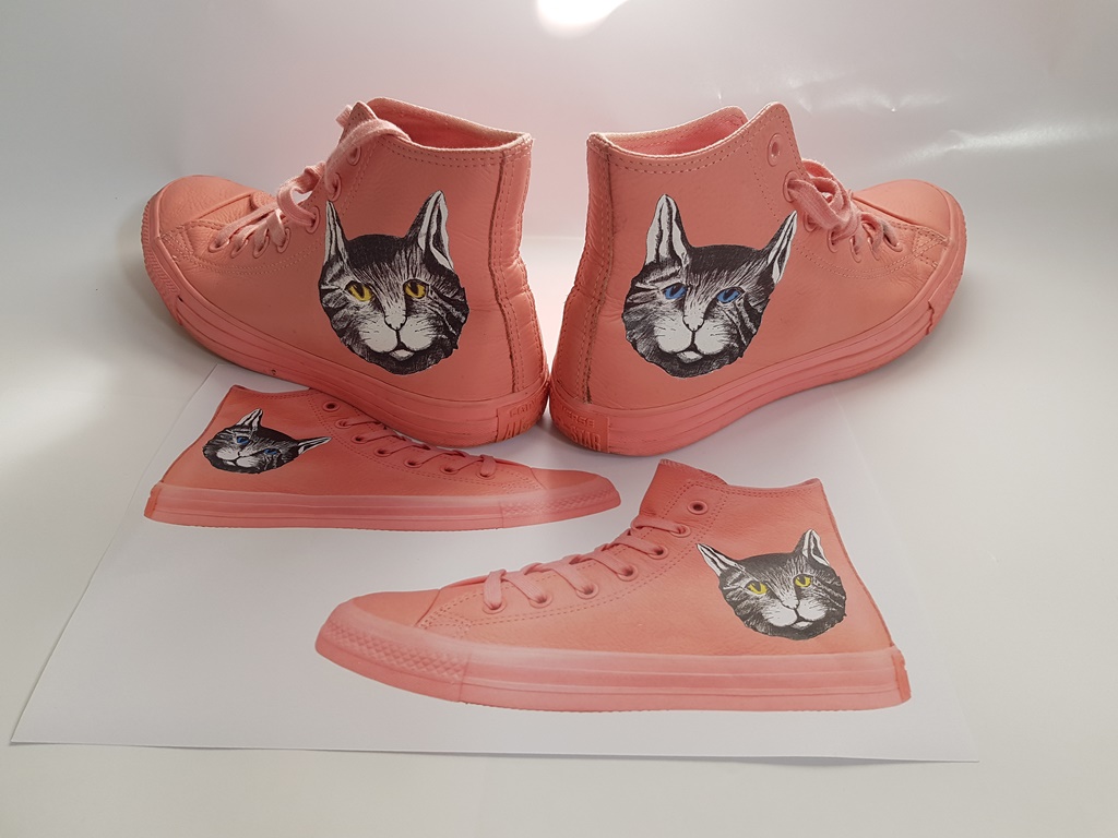 themagictouch's tweet photo. Leather Converse shoes printed with WOW 7.8 transfer paper… The opportunities and markets are truly endlesss… Contact your local TheMagicTouch distributor today to find out more… https://t.co/siP6NvGuBX #TheMagicTouch @themagictouch #Personalisedfootwear #Surefireprint https://t.co/yJ1Uzxu4Y7
