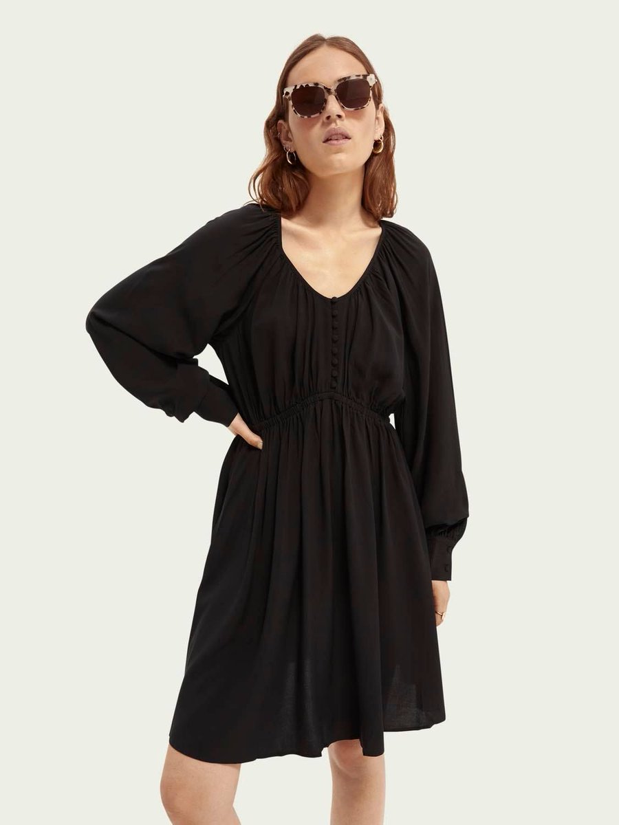 maistendencia's tweet image. [ 🛍️ ] Vestido Maison Scotch

🛒 maistendencia.com/20-moda-mujer vía @maistendencia

#maistendencia #modamujer #MaisonScotch
