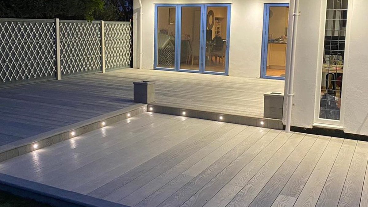 aurora_trade's tweet image. Check out this fantastic garden renovation completed this summer. Our M-Lite's are perfect for illuminating these type of outdoor spaces. Credit @ecogreenelectricalltd
Product Info: ow.ly/bRUr50GgGoF

#electrician #electrical #electricianlife #sparky #led