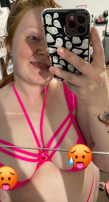 New photos on onlyfans 🥰🥵 got a few new things to wear! https://t.co/ESXsTnrmfe<a href="/tag/onlyfans"class="tags"><span>#onlyfans</span></a>