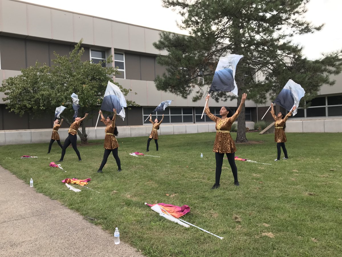 MsS_FTPSchools's tweet photo. Congratulations to the FHS Marching Band! It was great to be back out at competitions. https://t.co/EjvEfvE0ZW