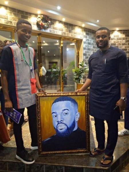 afreeqarts's tweet photo. 1000s of emerging artists like Goodness A Samuel are producing exceptional pieces yet lack support!

A more reason we are working hard in building what would be a global platform that will increase visibility and access to the global market.

#afreeqarts
#ReimaginingCreativity https://t.co/AocGlCuGvw