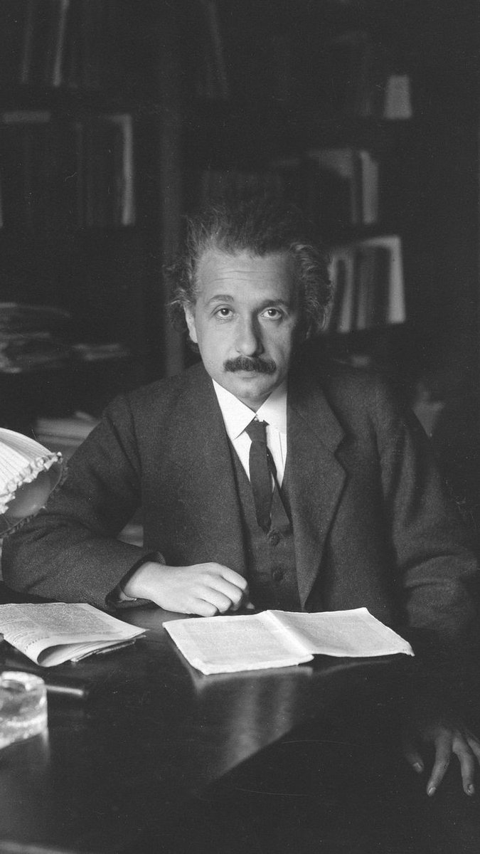 PhysInHistory's tweet photo. On this Day, 116 years ago, one of the most revolutionary and famous equations in physics the mass-energy equivalence relation, 

E=mc²

was published in the paper by Albert Einstein in the Physics journal Annalen der Physik. https://t.co/YrpoGq70au
