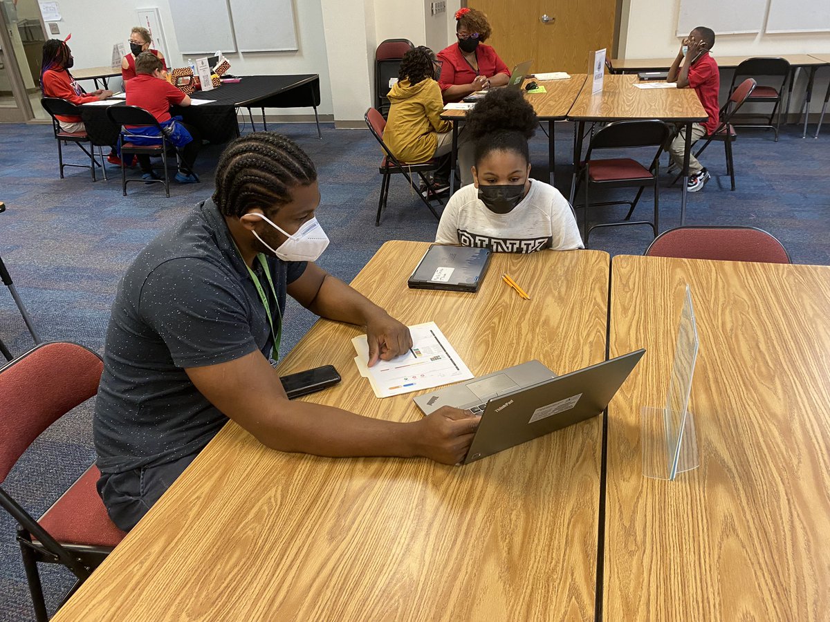 ChristopherGomillion tweet media