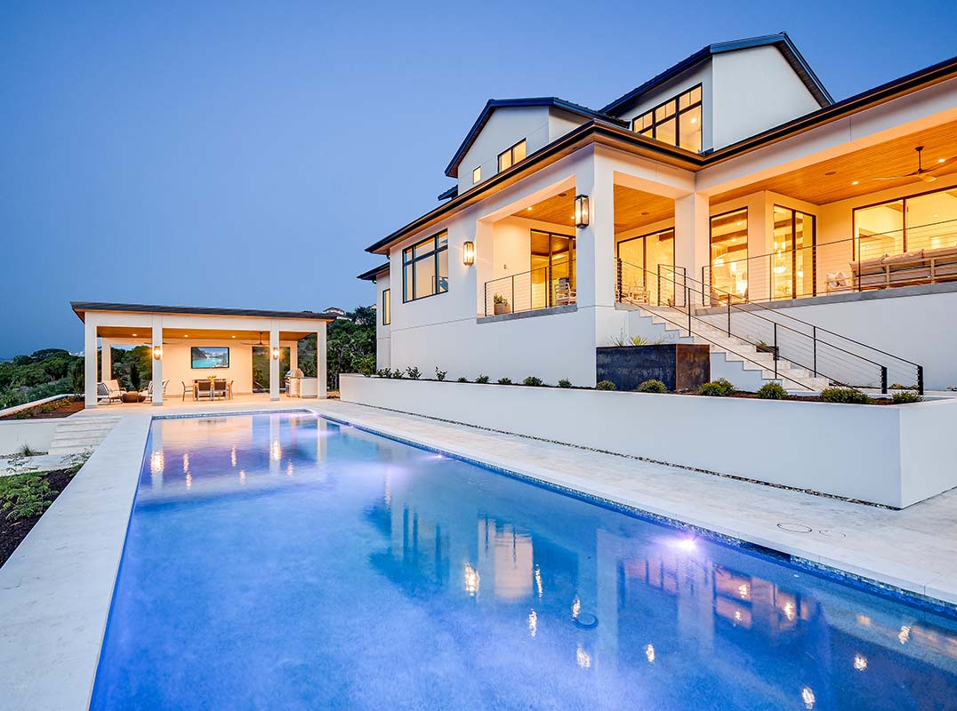 LHM_ATX's tweet photo. LHM COVER HOME | The Crown Jewel of #BartonCreek, Offered by @bridgettehageratx @engelvolkersaustin

#Austin #AustinLuxury #AustinTX #hillcountryluxury #texasluxury #LakeAustin #LakeTravis #downtownatx #TexasHillCountry #luxuryhomes #luxuryhome https://t.co/NE0F5fgXrR