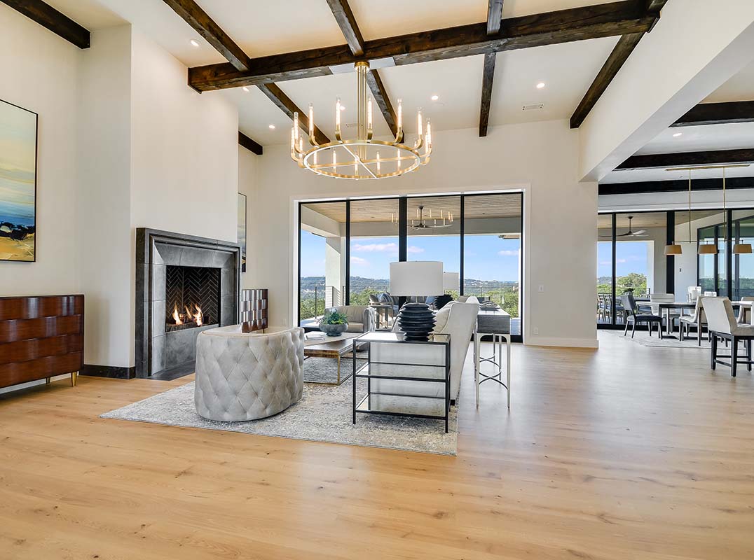 LHM_ATX's tweet photo. LHM COVER HOME | The Crown Jewel of #BartonCreek, Offered by @bridgettehageratx @engelvolkersaustin

#Austin #AustinLuxury #AustinTX #hillcountryluxury #texasluxury #LakeAustin #LakeTravis #downtownatx #TexasHillCountry #luxuryhomes #luxuryhome https://t.co/NE0F5fgXrR