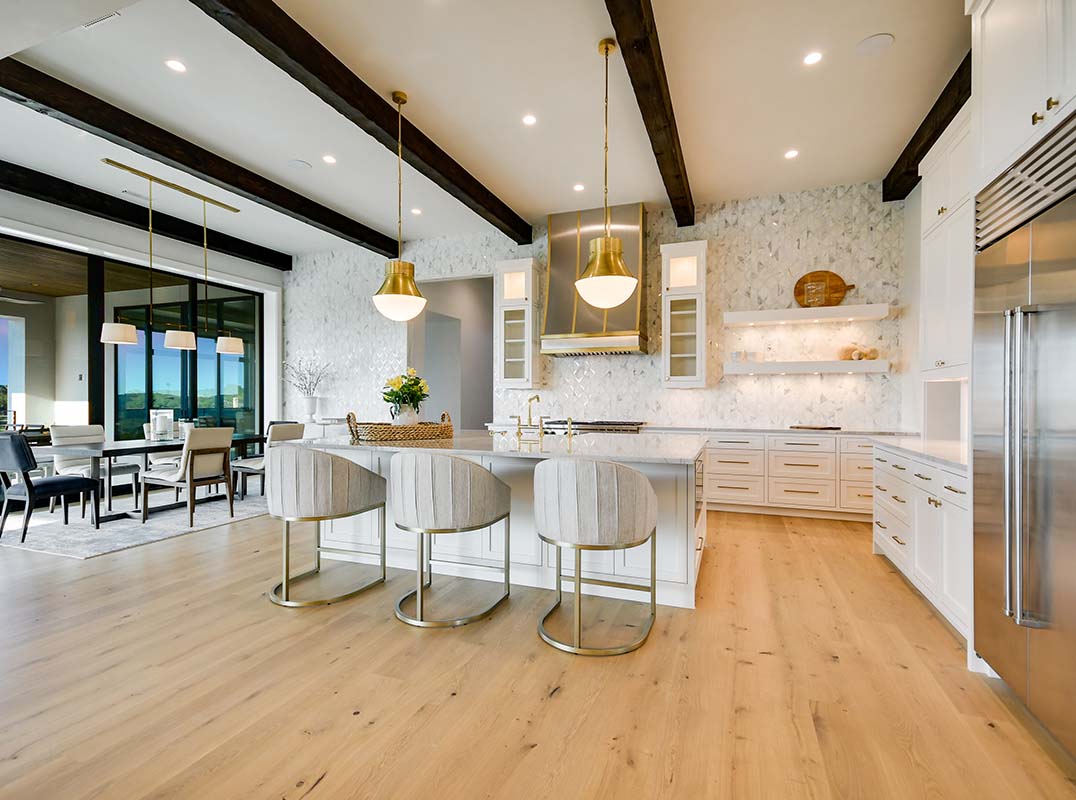 LHM_ATX's tweet photo. LHM COVER HOME | The Crown Jewel of #BartonCreek, Offered by @bridgettehageratx @engelvolkersaustin

#Austin #AustinLuxury #AustinTX #hillcountryluxury #texasluxury #LakeAustin #LakeTravis #downtownatx #TexasHillCountry #luxuryhomes #luxuryhome https://t.co/NE0F5fgXrR