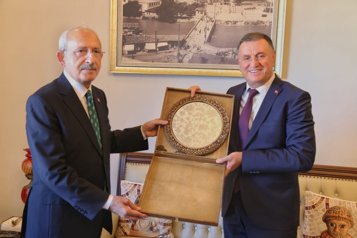 Lütfü Savaş
