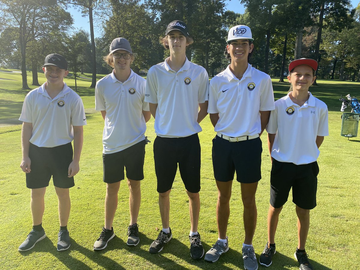 murrayhighgolf's tweet photo. Our Murray High Boys Regional Team is warming up! Proud of these boys! Let’s Go Tigers! @MurrayTigers https://t.co/pkIwTk2r3n