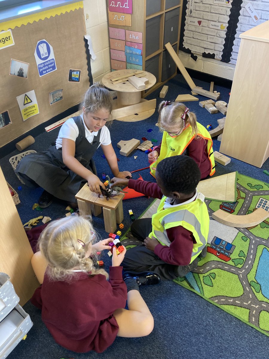 Miss Kelly tweet media