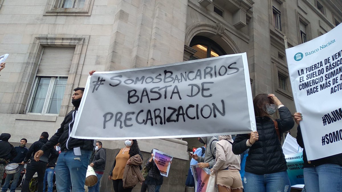CynCuaran's tweet photo. NACION SERVICIOS PRESENTE. SOMOS BANCARIOS https://t.co/cqhusKkUD5
