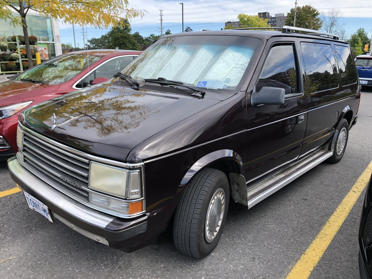 verlaan's tweet photo. 🚨@itsvantime spotting at a discount grocer in Ottawa, Canada https://t.co/7oAjSKCS78