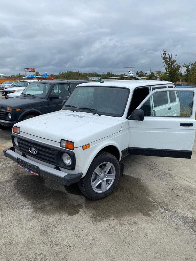 Etiqueta ラーダニーヴァ Al Twitter