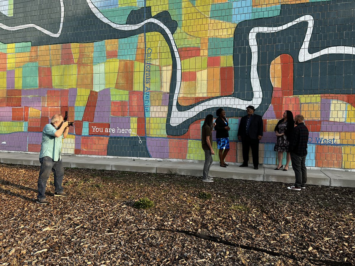 BillyPalmerSLC's tweet photo. A sneak peek of our photo shoot this morning on the @BillyPalmerSLC #campaign. Big announcements coming over the next several days. #utpol #WestsideSLC #GlendaleSLC #PoplarGroveSLC #FairparkSLC #loveSLC #SLC #SaltLakeCity https://t.co/8WHmh2Izhn