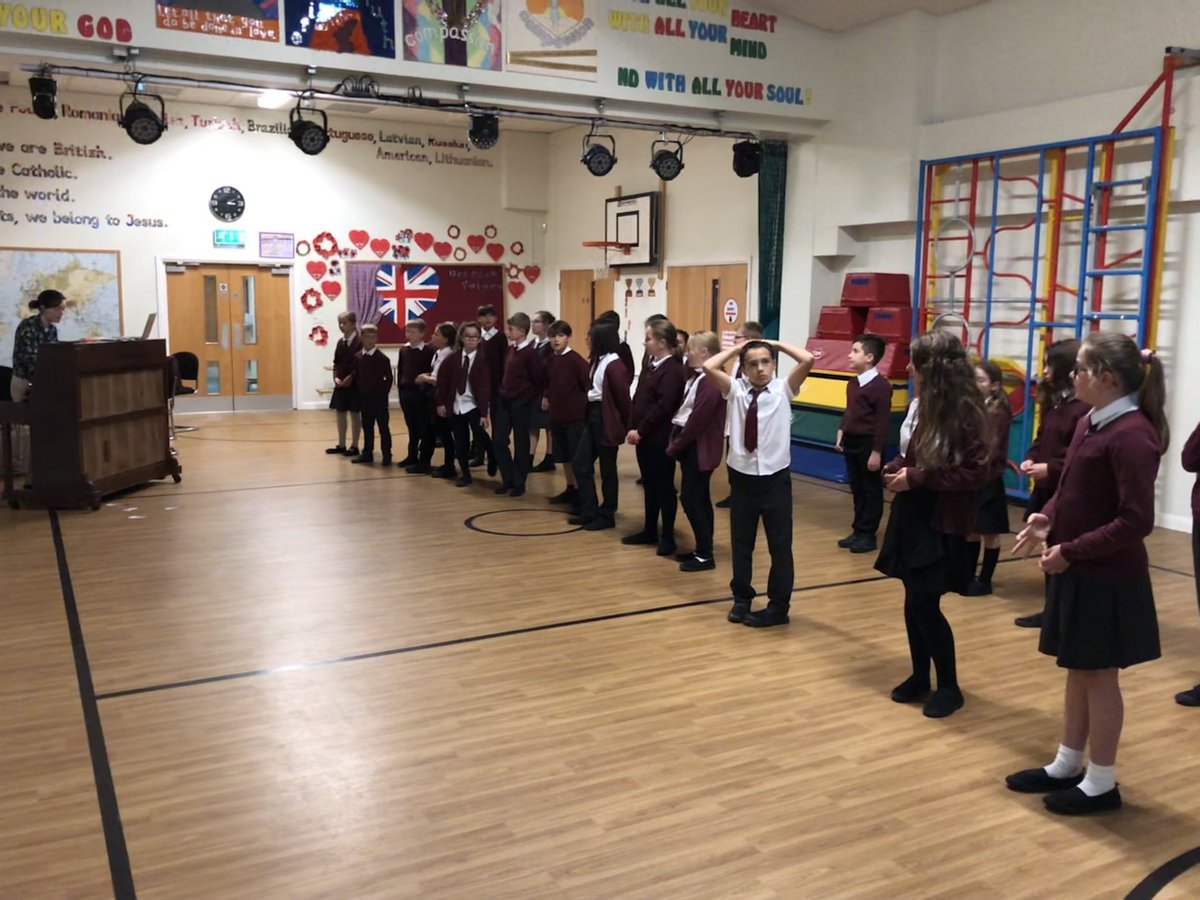 Thanks to @lizzieleather for another super afternoon of singing with Year 5/6! #singing #ks2music #youngvoices