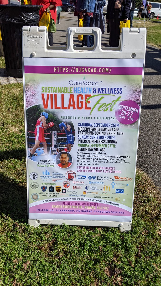 OPCCI_NJMS's tweet photo. Spending the last day of the Sustainable Health and Wellness Village Festival with our seniors! Special thanks to Caresparc Consulting  who chose @Rutgers_NJMS to be part of this endeavor! https://t.co/BYvXowIT4f