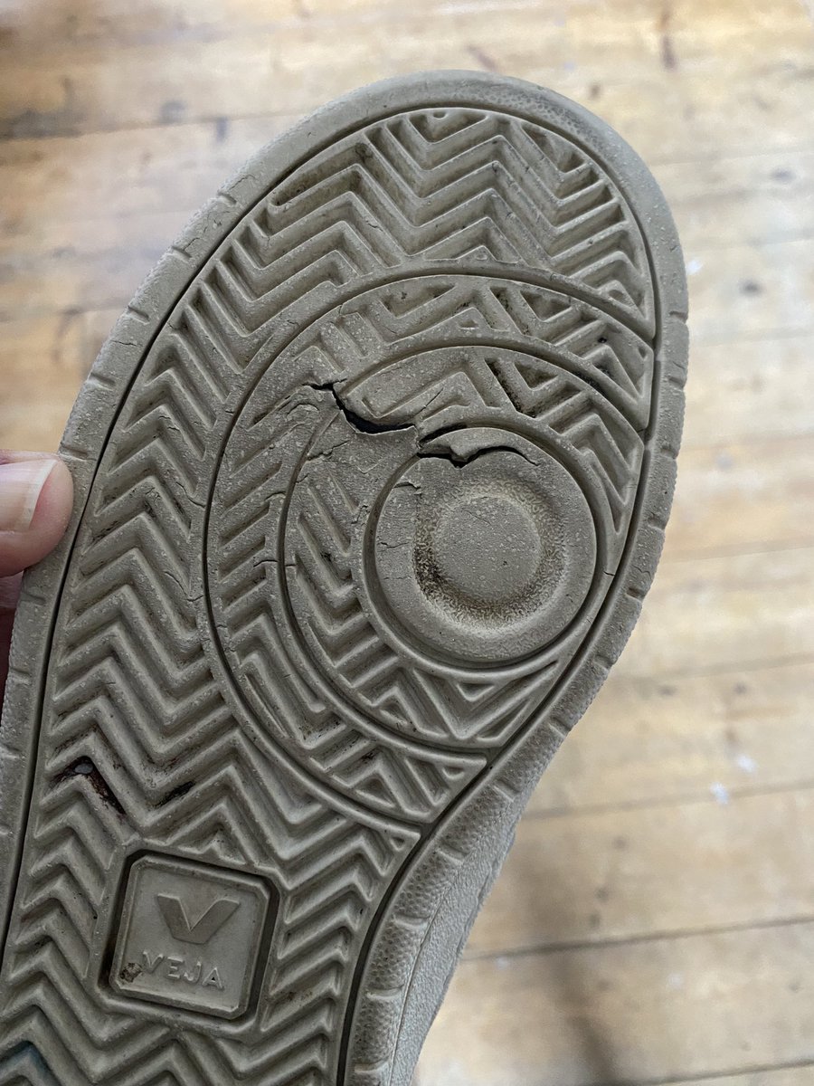 KiltyMind's tweet photo. ‘Tis a sad day. My beloved #Vejas are worn out. I’ve only had them 7 months but in that time they’re pretty much the only shoes I’ve worn, every day, wherever I go. Beaches, woods, hills, school runs. They were spenny but so comfy. Must save up because I’m a V-10 convert now. https://t.co/It7VK39KcZ