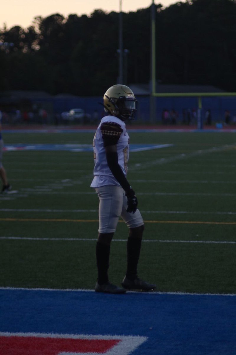 ChrisBrown11_'s tweet photo. Year 1 Mid Season Highlights
C’O 2025 DB
https://t.co/g1TFNuviKx
@CoachLaws00 @RecruitGeorgia 
@CoachRaw_ @_qdixon @CoachBryant__ @therealkwat https://t.co/AUaadDpM4n