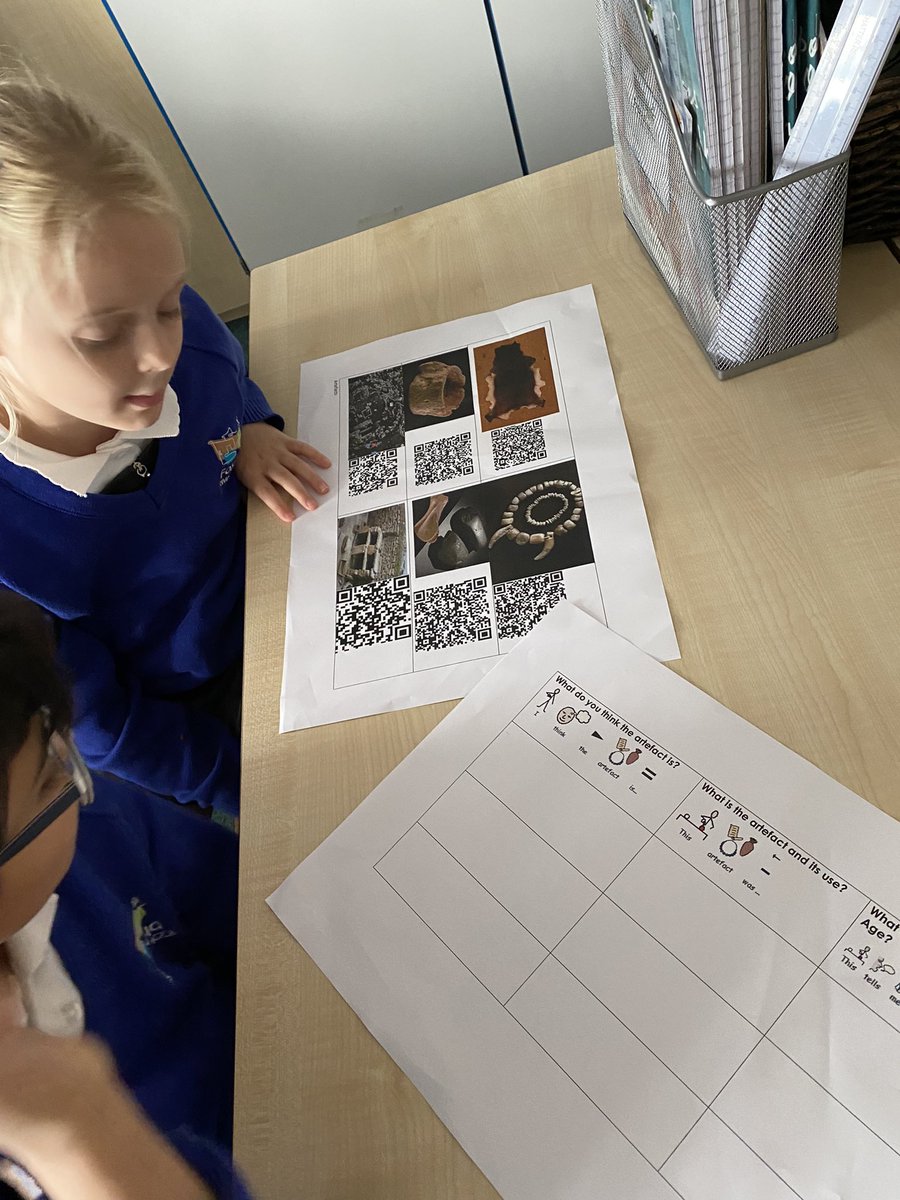 foxfield_cherry's tweet photo. In history today, we made inferences about artefacts from the historical site Skara Brae. We then used the QR codes to find out whether our inferences were correct 🔎📝 We also used the ‘social and emotional’ Oracy strand to present our findings @FFHumanities @foxfield https://t.co/dHLeJPOnkp