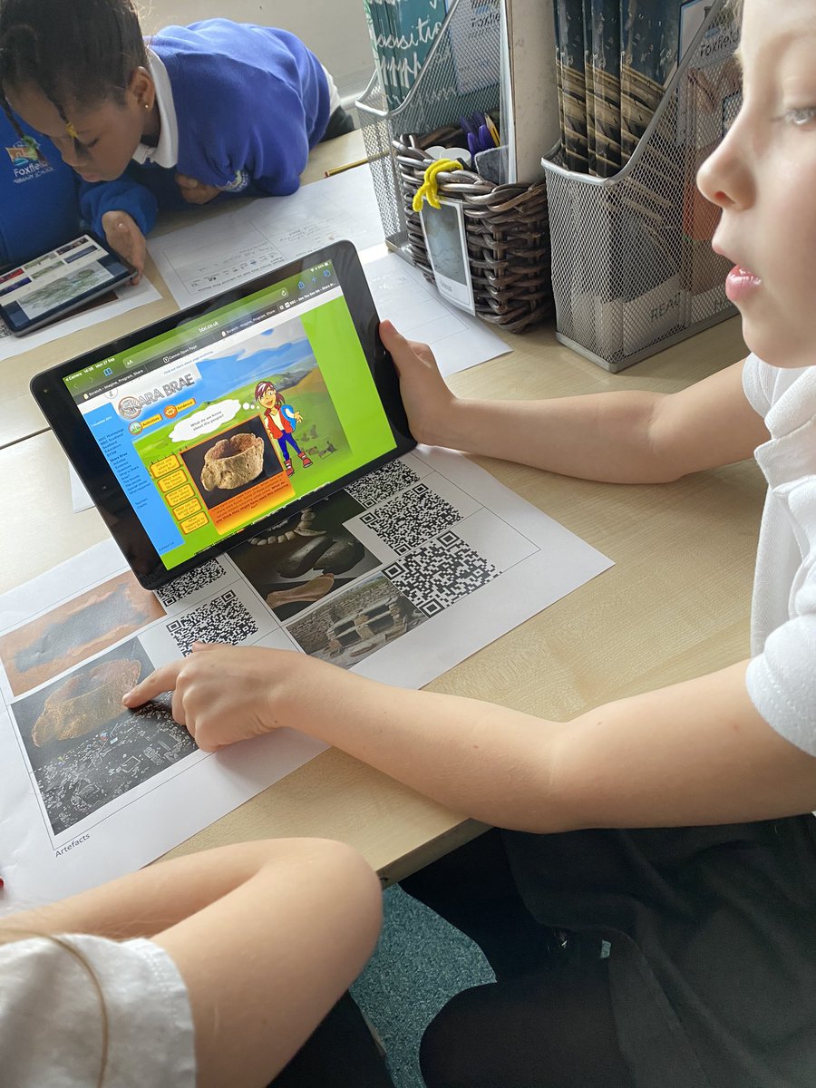 foxfield_cherry's tweet photo. In history today, we made inferences about artefacts from the historical site Skara Brae. We then used the QR codes to find out whether our inferences were correct 🔎📝 We also used the ‘social and emotional’ Oracy strand to present our findings @FFHumanities @foxfield https://t.co/dHLeJPOnkp