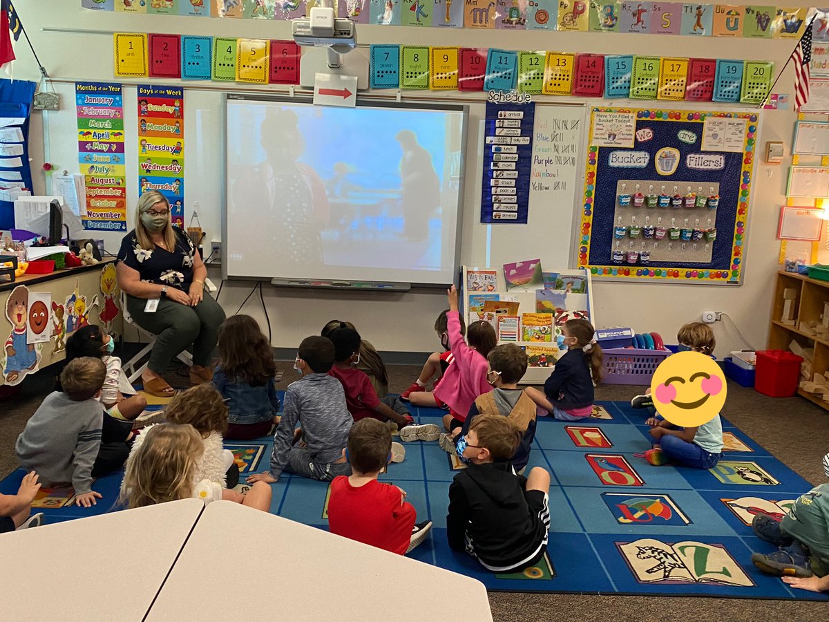AngelaRanous's tweet photo. Ms. Michot came in today to present a lesson to our Kinders on recognizing feelings.  @oakgrovees @OtterBias #itsbetterinthegrove https://t.co/SXS5Sk2rg3