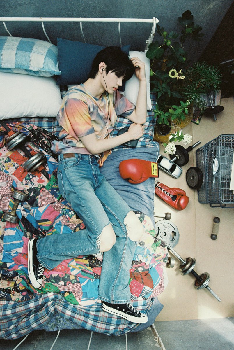 my___sunoo's tweet photo. พระเจ้าไม่ได้สร้างซองฮุน เพราะซองฮุนคือพระเจ้า เชี่ย รูปกัดเชือกนวมคือ 😭😭😭😭😭 https://t.co/M6DWyxkDQw