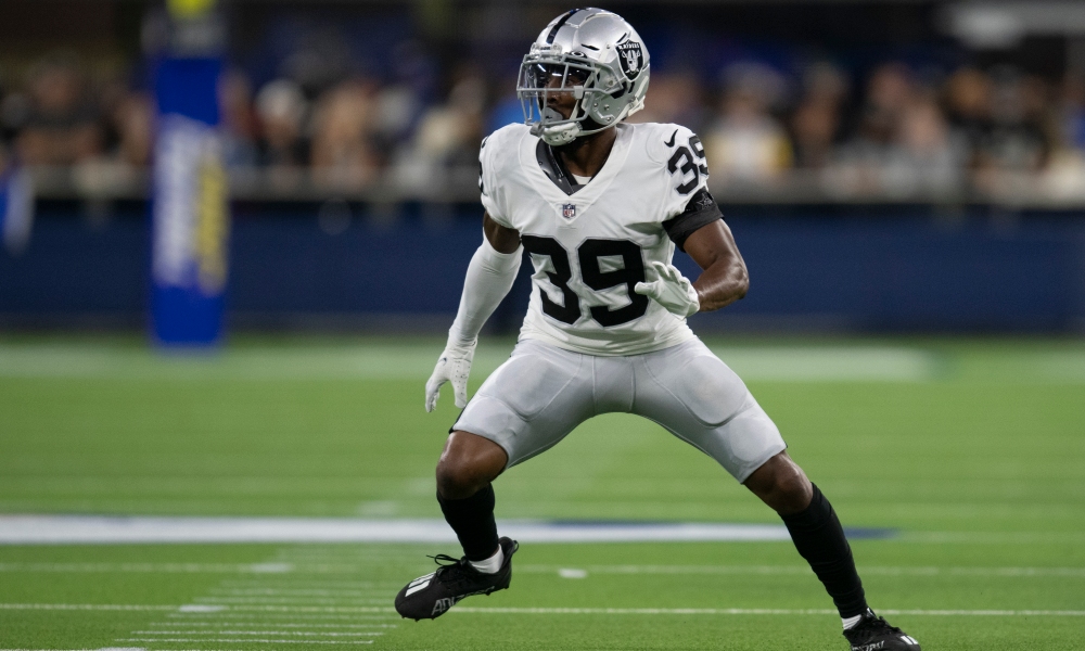 MitchellRenz365's tweet image. The Raiders are the only team in the #NFL that have 2 CBs in PFF's Top 10. Show Casey Hayward &amp;amp; Nate Hobbs some love!

- @show_case29 82.8 (3rd)
- @based_nvte 76.8 (7th)

#RaiderNation