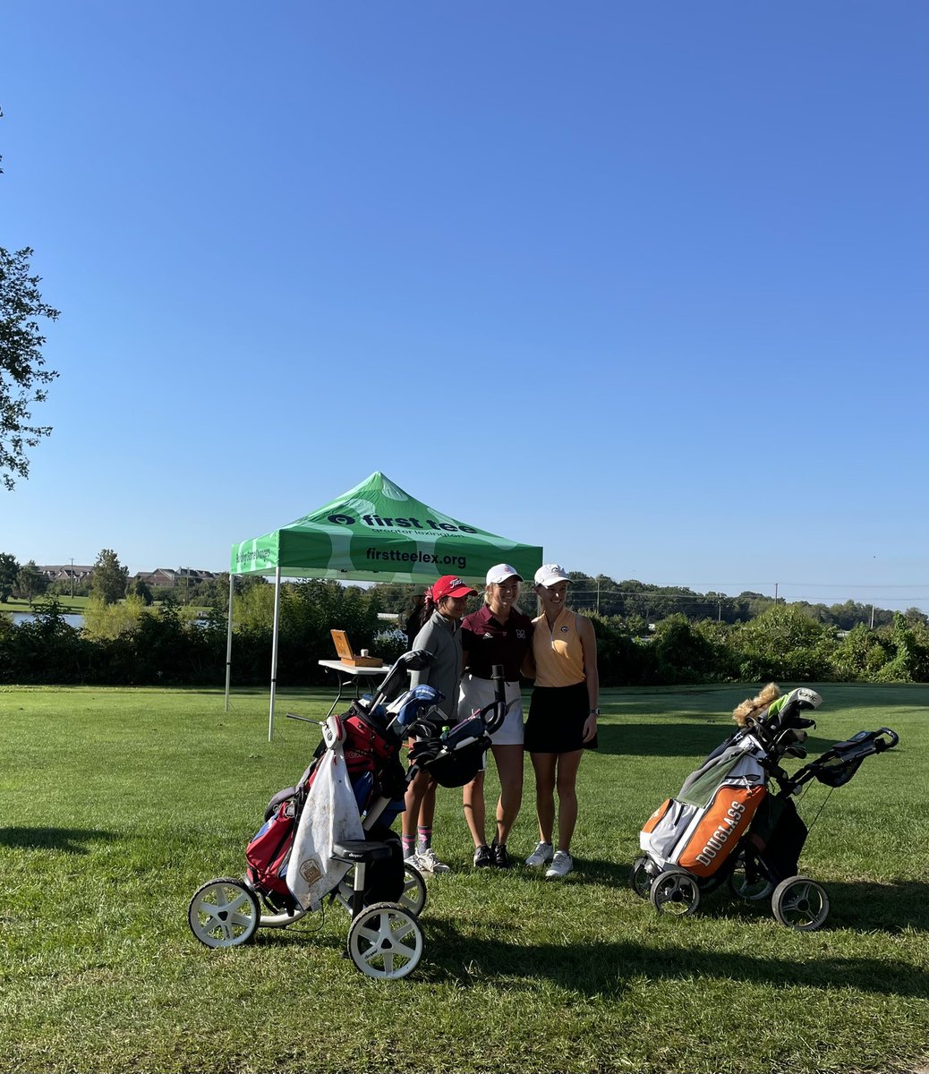 Model Lady Patriot Golf tweet media